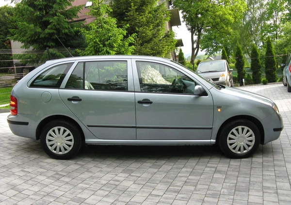 Skoda Fabia cena 8700 przebieg: 162000, rok produkcji 2001 z Stoczek Łukowski małe 596